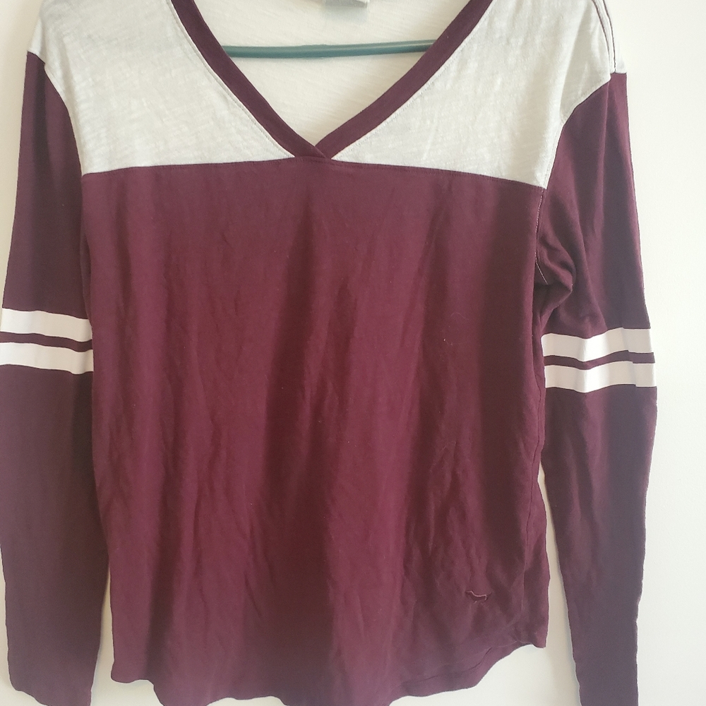 Burgundy and white long sleeve tee
